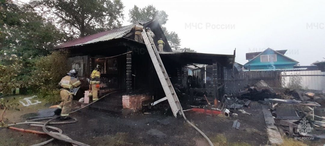 В Зее огнеборцы выезжали на тушение пожара частного жилого дома